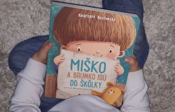Miško a Brumko idú do škôlky, milá a odolná knižka pre malých škôlkarov